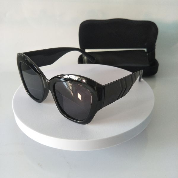 oversized sunglasses for women black fashion luxury designer big frame womens sun glasses outdoor driving eyewear, White;black
oversized sunglasses for women black fashion luxury designer big frame womens sun glasses outdoor driving eyewear, White;black