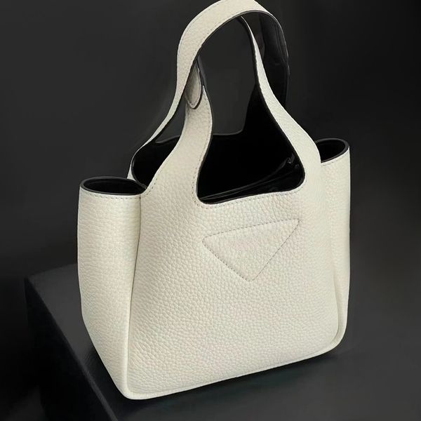 pra da triangle genuine leather basket bag classic womens luxury tote handbag wallet purse famous clutch calfskin travel designer shoulder c
pra da triangle genuine leather basket bag classic womens luxury tote handbag wallet purse famous clutch calfskin travel designer shoulder c