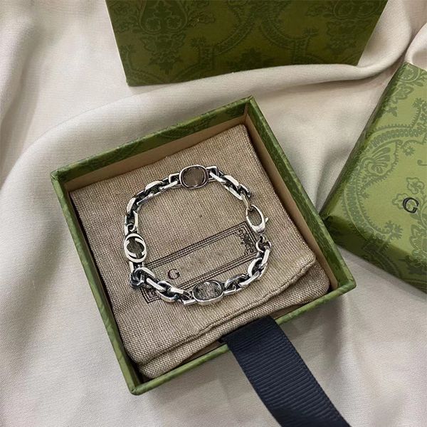 luxury charm gu bracelets designer double g letter classic bracelet bracelet hollowed out interbuckle couple men and women wholesale cjewele, Golden;silver
luxury charm gu bracelets designer double g letter classic bracelet bracelet hollowed out interbuckle couple men and women wholesale cjewele, Golden;silver