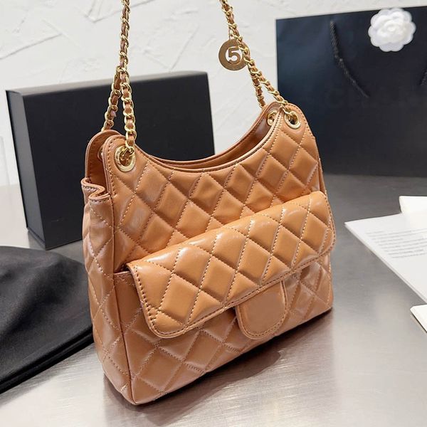 large capacity women classic hobo crossbody bag gold coin matelasse quilted trend versatile designer shoulder bag luxury handbags portable m 
large capacity women classic hobo crossbody bag gold coin matelasse quilted trend versatile designer shoulder bag luxury handbags portable m