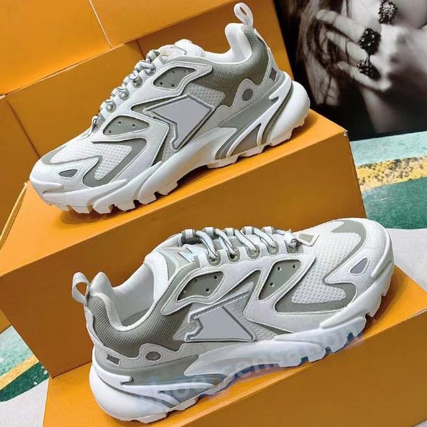 shoes casual designer runner tatic sneaker luxury white green cool black grey silver sneakers breathable mesh classic color design us 7-12
shoes casual designer runner tatic sneaker luxury white green cool black grey silver sneakers breathable mesh classic color design us 7-12