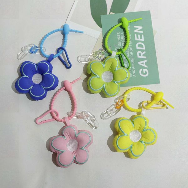 key rings delicate small flower key chain cute color matching flower key ring girl car key chain personalized bag pendant couple gift r23030, Slivery;golden
key rings delicate small flower key chain cute color matching flower key ring girl car key chain personalized bag pendant couple gift r23030, Slivery;golden