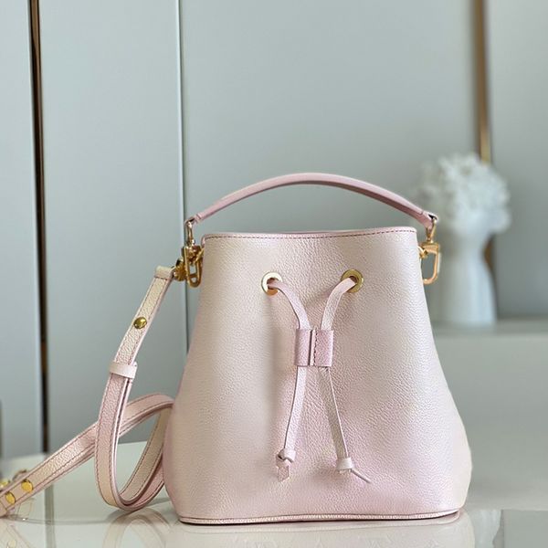 designer 20cm bucket bag women's genuine leather pink drawstring neonoe bb one shoulder bag tote m46174 with box
designer 20cm bucket bag women's genuine leather pink drawstring neonoe bb one shoulder bag tote m46174 with box
