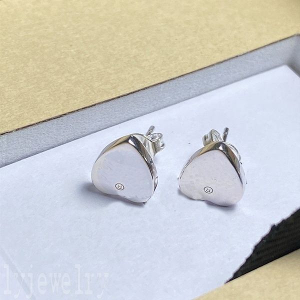 metal silver color rose stud luxury earrings designer for women valentine s day couples letters wedding ohrringe luxurious jewelry plated go, Golden;silver
metal silver color rose stud luxury earrings designer for women valentine s day couples letters wedding ohrringe luxurious jewelry plated go, Golden;silver
