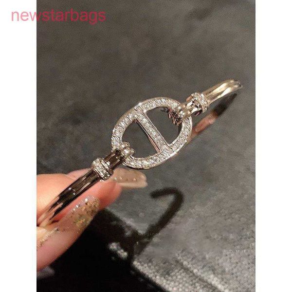 designer herms bracelet online shop cute pig nose light luxury niche design personalized fashion fine versatile gift jewelry 427e, Golden;silver
designer herms bracelet online shop cute pig nose light luxury niche design personalized fashion fine versatile gift jewelry 427e, Golden;silver