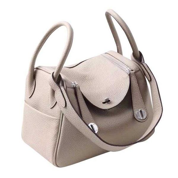 evening bags cow leather lady lindi bag brand shoulder messenger luxury handbags women designer handle famous 2023242v sdf v4cu
evening bags cow leather lady lindi bag brand shoulder messenger luxury handbags women designer handle famous 2023242v sdf v4cu