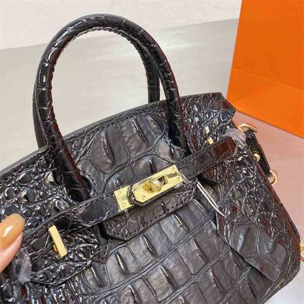 birkins handbag crocodile leather totes spring and summer new women's bag platinum grain cowhide portable one shoulder cross chain h
birkins handbag crocodile leather totes spring and summer new women's bag platinum grain cowhide portable one shoulder cross chain h