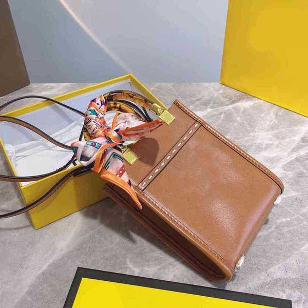 fbag shoulder bags brand designer genuine leather handbag mobile phone wallet for women mini shopping purses with diagonal strap 211127
fbag shoulder bags brand designer genuine leather handbag mobile phone wallet for women mini shopping purses with diagonal strap 211127