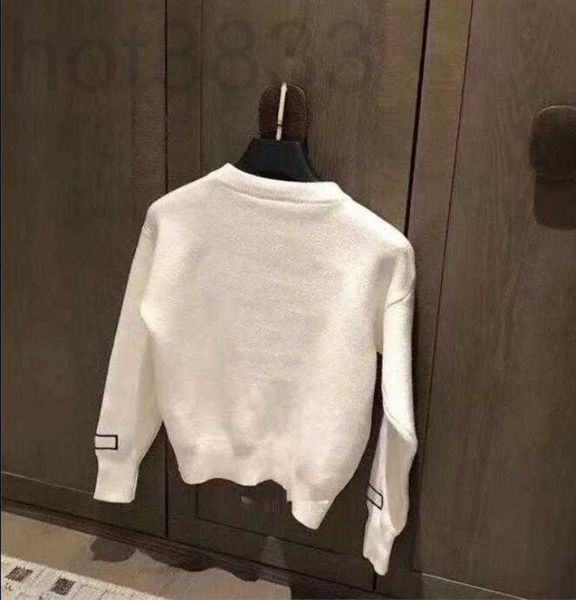 women's sweaters designer fashion autumn european high-end custom sweater alphabet embroidery large size comfortable warm winter bottom, White;black
women's sweaters designer fashion autumn european high-end custom sweater alphabet embroidery large size comfortable warm winter bottom, White;black
