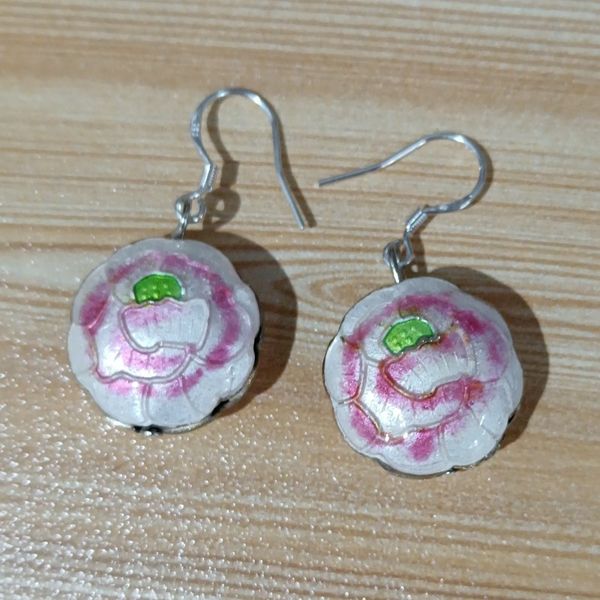 unique cloisonne enamel flower design charm earrings classic traditional handcraft cute earrings for women ear dangle jewelry accessories 10, Golden
unique cloisonne enamel flower design charm earrings classic traditional handcraft cute earrings for women ear dangle jewelry accessories 10, Golden