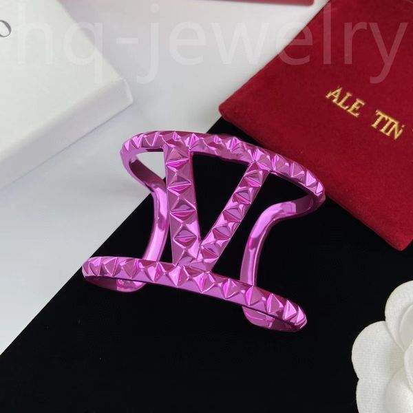 2023new luxury designer jewelry 18k gold plated - stainless steel couple wedding bracelets gift accessories wholesale56, Black
2023new luxury designer jewelry 18k gold plated - stainless steel couple wedding bracelets gift accessories wholesale56, Black