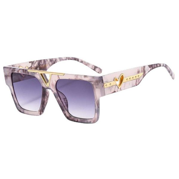 new fashion love decoration elegance women's outdoor driving pc donkey's home the same type of sunglasses, White;black
new fashion love decoration elegance women's outdoor driving pc donkey's home the same type of sunglasses, White;black