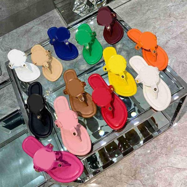 2021 women flats slippers luxurys designers miller leather sandalsr girl slides casual flip flops summer ladies beach slipper slid215w, Black
2021 women flats slippers luxurys designers miller leather sandalsr girl slides casual flip flops summer ladies beach slipper slid215w, Black