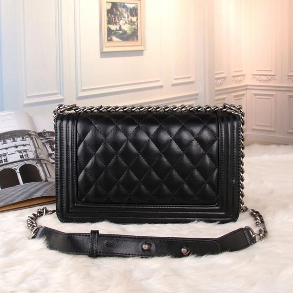 fashion designer woman bag women shoulder bag handbag purse original box genuine leather cross body chain high grade quality 684847
fashion designer woman bag women shoulder bag handbag purse original box genuine leather cross body chain high grade quality 684847