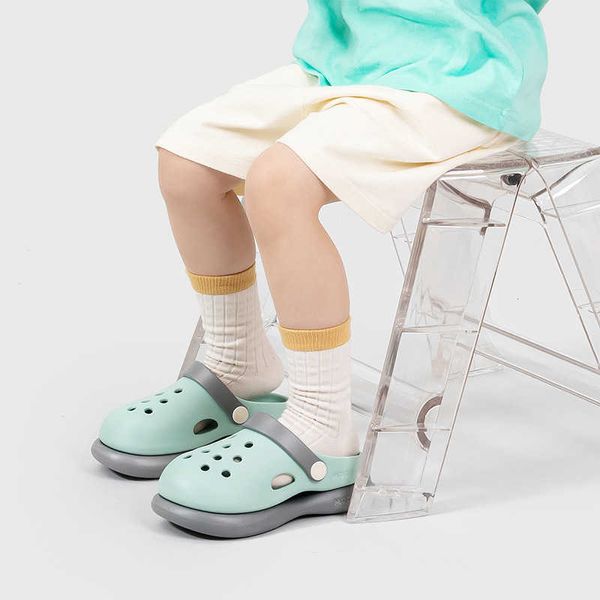 slipper children baby shoes eva sole antiskid home beach hole slides double deck thick soled summer kids sandals slippers for boys girls t23, Black;grey
slipper children baby shoes eva sole antiskid home beach hole slides double deck thick soled summer kids sandals slippers for boys girls t23, Black;grey