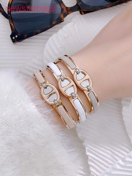 designer herms bracelet online shop enamel pig nose light luxury small classic net red ins style exquisite girlfriend hands, Golden;silver
designer herms bracelet online shop enamel pig nose light luxury small classic net red ins style exquisite girlfriend hands, Golden;silver