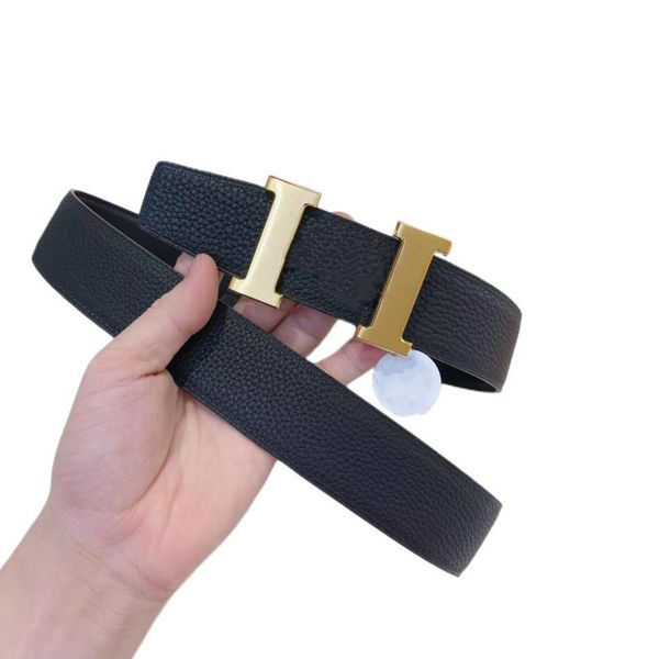 fashion mens belts for men and women designer belt leather belt classic gold buckle width 32 38mm, Black;brown
fashion mens belts for men and women designer belt leather belt classic gold buckle width 32 38mm, Black;brown