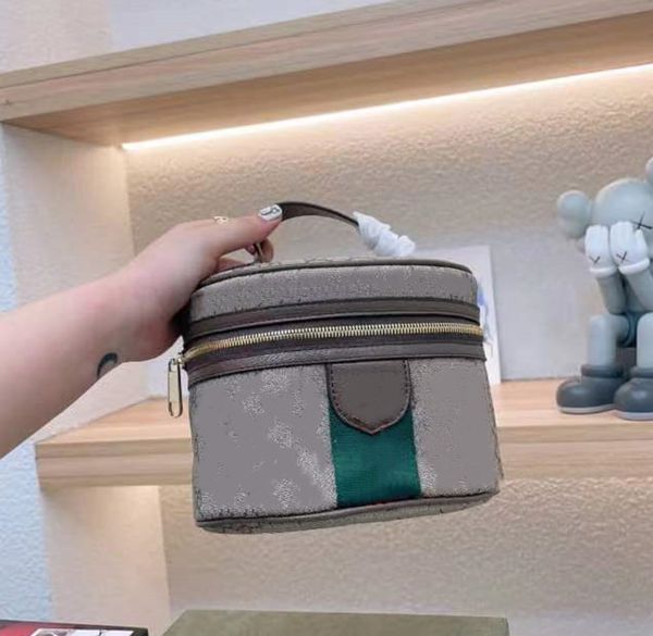 women cosmetic bag genuine g leather makeup bags make up box large travel organizer travel toiletry bag totes l 20cm 8989
women cosmetic bag genuine g leather makeup bags make up box large travel organizer travel toiletry bag totes l 20cm 8989