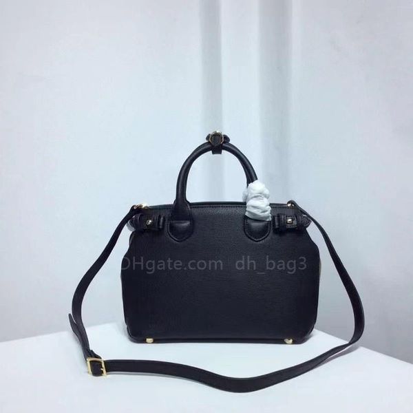 classic women's bag, messenger bag, shoulder bag, high-capacity purse 5a quality, handbag, business and leisure
classic women's bag, messenger bag, shoulder bag, high-capacity purse 5a quality, handbag, business and leisure