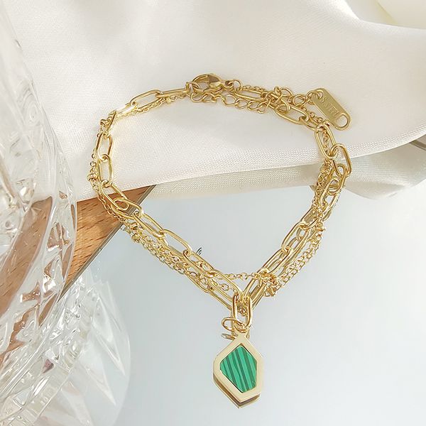 designer bracelet titanium steel emerald shell double bracelet simple joker jewelry anniversary gift wholesale, Golden;silver
designer bracelet titanium steel emerald shell double bracelet simple joker jewelry anniversary gift wholesale, Golden;silver