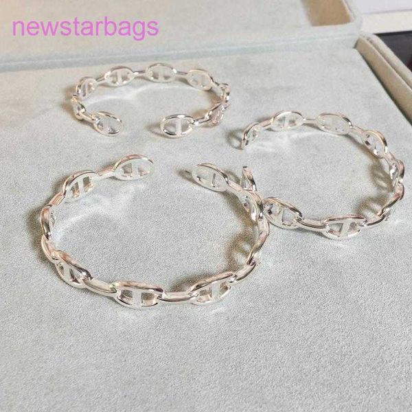 designer herms bracelet for sale 925 sterling silver net red same plain pig nose bracelet female platinum girlfriend gift high feeling, Golden;silver
designer herms bracelet for sale 925 sterling silver net red same plain pig nose bracelet female platinum girlfriend gift high feeling, Golden;silver