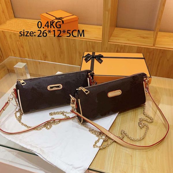 big bags chain bag women's bag 2023 new high-end printed one-shoulder tote bag fashion designer one-shoulder messenger bag
big bags chain bag women's bag 2023 new high-end printed one-shoulder tote bag fashion designer one-shoulder messenger bag