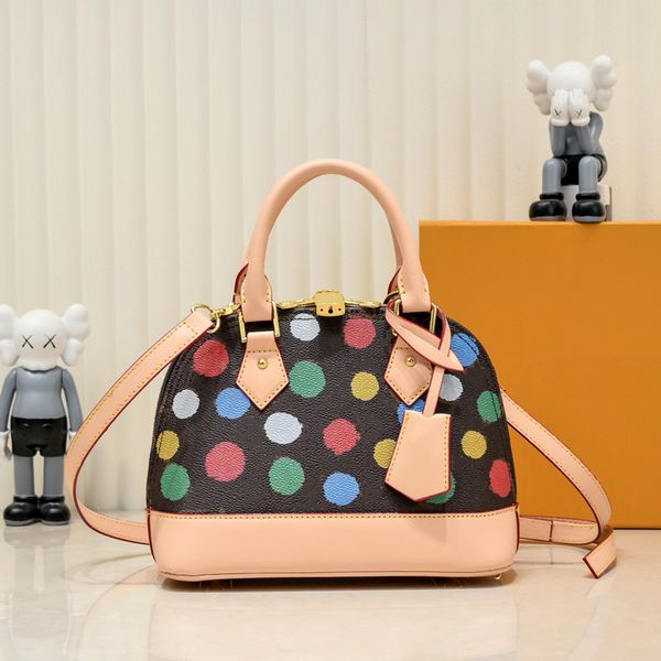 women's luxury designer bag fashion handbag dice bag makeup bag large capacity shoulder bag backpack number: m21169 m21700 size: 24x17x
women's luxury designer bag fashion handbag dice bag makeup bag large capacity shoulder bag backpack number: m21169 m21700 size: 24x17x