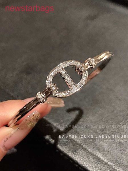 designer h homes bracelet online shop lady unicorn full diamond pig nose light luxury small design fashion fine personalized versati ty4u, Golden;silver
designer h homes bracelet online shop lady unicorn full diamond pig nose light luxury small design fashion fine personalized versati ty4u, Golden;silver