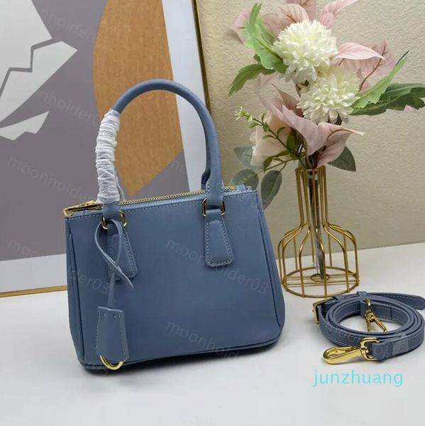 pra da bag designer totes bag luxury handbags fashion messenger crossbody shoulder bag wallet lady clutch leather shopping bag detachable 01
pra da bag designer totes bag luxury handbags fashion messenger crossbody shoulder bag wallet lady clutch leather shopping bag detachable 01