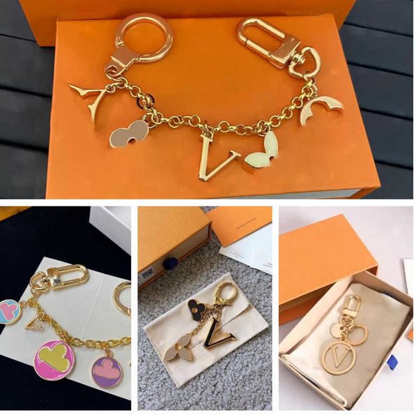 lanyards luxury designers keychains letters with diamonds designers keychain car key chain women buckle jewelry keyring bags pendant exquisi, Silver
lanyards luxury designers keychains letters with diamonds designers keychain car key chain women buckle jewelry keyring bags pendant exquisi, Silver