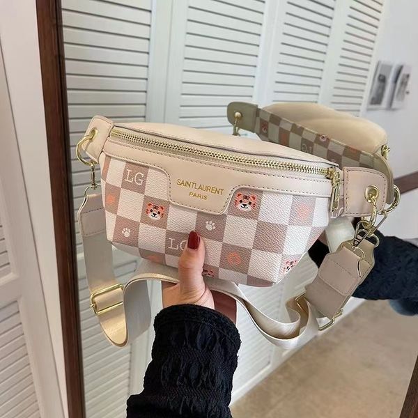 designer bag women waist bags packs wide strap crossbody chest bag female elegant plaid pu leather fanny pack ladies stylish 002
designer bag women waist bags packs wide strap crossbody chest bag female elegant plaid pu leather fanny pack ladies stylish 002