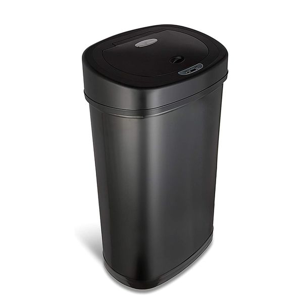 ninestars dzt-50-9bk automatic touchless infrared motion sensor trash can, 13 gal 50l, black steel base (oval, black lid)
ninestars dzt-50-9bk automatic touchless infrared motion sensor trash can, 13 gal 50l, black steel base (oval, black lid)