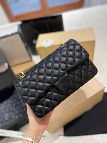 luxury designer bags handbag shoulder crossbody bags tote bag new fashion texture shoulder strap multifunctional portable envelope camera ba
luxury designer bags handbag shoulder crossbody bags tote bag new fashion texture shoulder strap multifunctional portable envelope camera ba