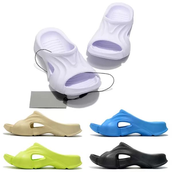 2023 triple s 3 0 molded flip flops beach outdoor slippers lover couple pool slides paris sandals women men ports style mold thong rubber sl, Black
2023 triple s 3 0 molded flip flops beach outdoor slippers lover couple pool slides paris sandals women men ports style mold thong rubber sl, Black