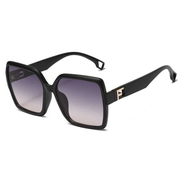 personalized large frame plain mirror square fashion new women's sunglasses, White;black
personalized large frame plain mirror square fashion new women's sunglasses, White;black