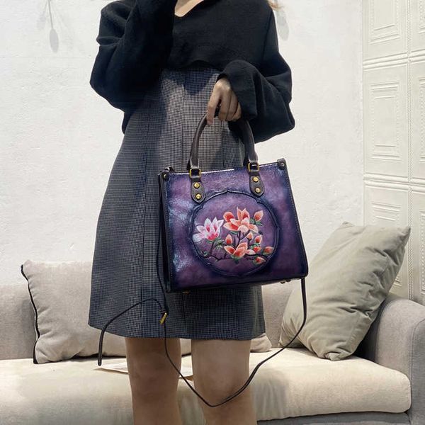 totes bag women new chinese style embroidery with cheongsam hand-held messenger single shoulder women bag
totes bag women new chinese style embroidery with cheongsam hand-held messenger single shoulder women bag