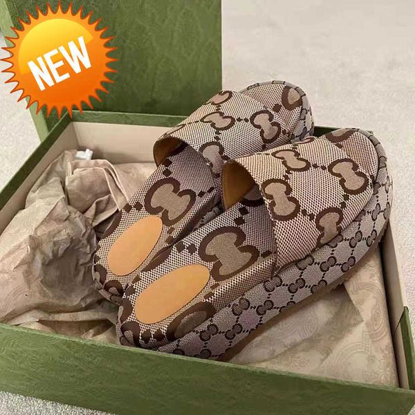 2022 fashion slide sandals slippers for men women with original box designer beach flip flops slipper eru 36-42, Black
2022 fashion slide sandals slippers for men women with original box designer beach flip flops slipper eru 36-42, Black