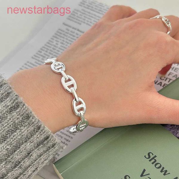 designer herms bracelet online shop poete cree heavy industry pig nose bracelet fashion simple and versatile ins s925 sterling silver, Golden;silver
designer herms bracelet online shop poete cree heavy industry pig nose bracelet fashion simple and versatile ins s925 sterling silver, Golden;silver
