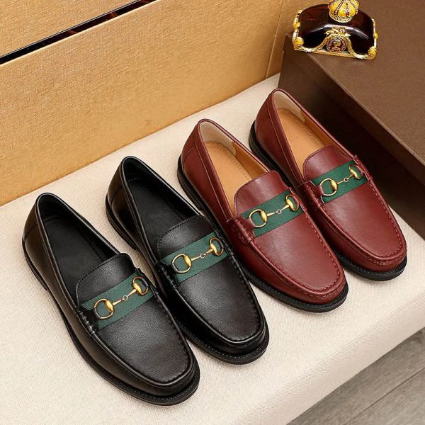 with box g loafers mens dress shoes pointed toe black suede patent leather rivets glitter loafer men fashion designer luxury sneakers sh inz
with box g loafers mens dress shoes pointed toe black suede patent leather rivets glitter loafer men fashion designer luxury sneakers sh inz