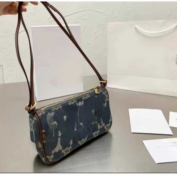 handbag designer totes bag women denim purse underarm pouch handmade luxury bucket bag claic fashion leather wallet pochette clutch 23ss
handbag designer totes bag women denim purse underarm pouch handmade luxury bucket bag claic fashion leather wallet pochette clutch 23ss