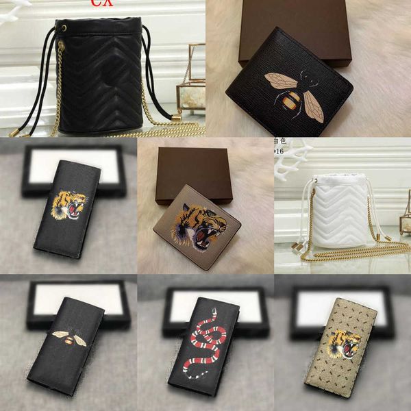 wallets handbags designers wallets luxurys fashion bags card holder carry around women money cards coins bag men leather purse business wall, Red;black
wallets handbags designers wallets luxurys fashion bags card holder carry around women money cards coins bag men leather purse business wall, Red;black