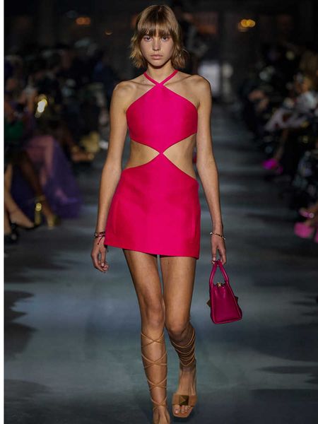 casual dresses rose red color women bodycon mini dress rayon bandage halter nightclub party dress celebrity birthday party dress z0216, Black;gray
casual dresses rose red color women bodycon mini dress rayon bandage halter nightclub party dress celebrity birthday party dress z0216, Black;gray