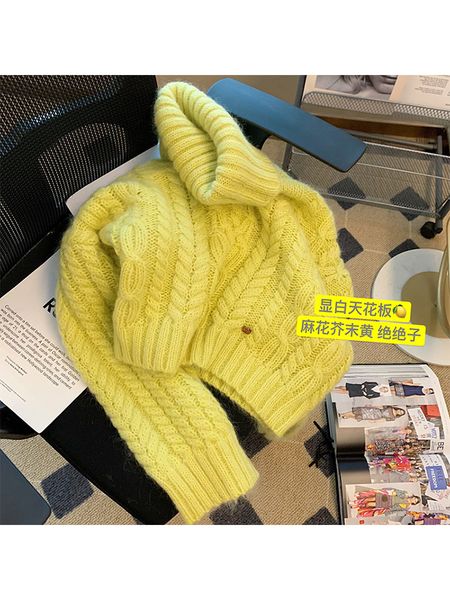 women's sweaters autumn winter women yellow color warm simple basic knitwear long sleeve turtleneck lady knit pullover sweater classic, White;black
women's sweaters autumn winter women yellow color warm simple basic knitwear long sleeve turtleneck lady knit pullover sweater classic, White;black