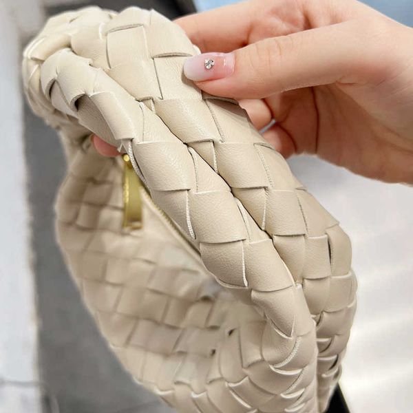 2023 new designer jodie bags luxury zipper clutch woven intrecciato leather bag fashion shoulder lady hobo hand soft tote c5ek
2023 new designer jodie bags luxury zipper clutch woven intrecciato leather bag fashion shoulder lady hobo hand soft tote c5ek