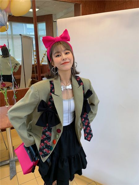 women's jackets spring autumn fashion vintage british style jacquard tie-bow suit plaid jacket shoulder strap embellishment single brea, Black;brown
women's jackets spring autumn fashion vintage british style jacquard tie-bow suit plaid jacket shoulder strap embellishment single brea, Black;brown