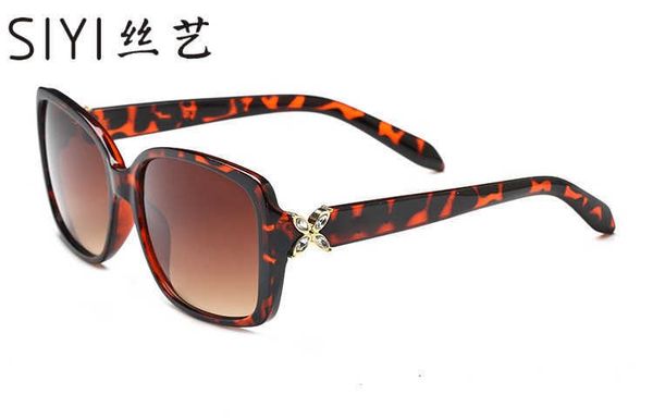 4047 new diamond inlaid sunglasses glasses women's fashion exquisite sunglasses, White;black
4047 new diamond inlaid sunglasses glasses women's fashion exquisite sunglasses, White;black