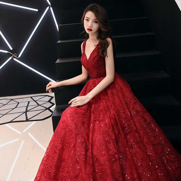women's clothing runway dresses wedding gown bride spring 2023 wedding wine red v-neck annual conference host evening dresses female lo, Black;gray 
women's clothing runway dresses wedding gown bride spring 2023 wedding wine red v-neck annual conference host evening dresses female lo, Black;gray