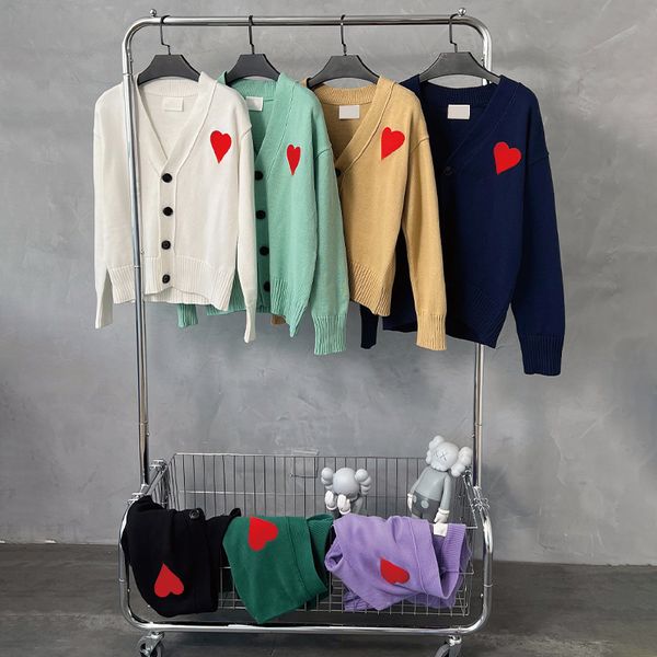 designer women's knits love heart sweater knitted cardigan women sweatshirt v-neck cardigan casual embroidered 2023ss thin section loos, White
designer women's knits love heart sweater knitted cardigan women sweatshirt v-neck cardigan casual embroidered 2023ss thin section loos, White