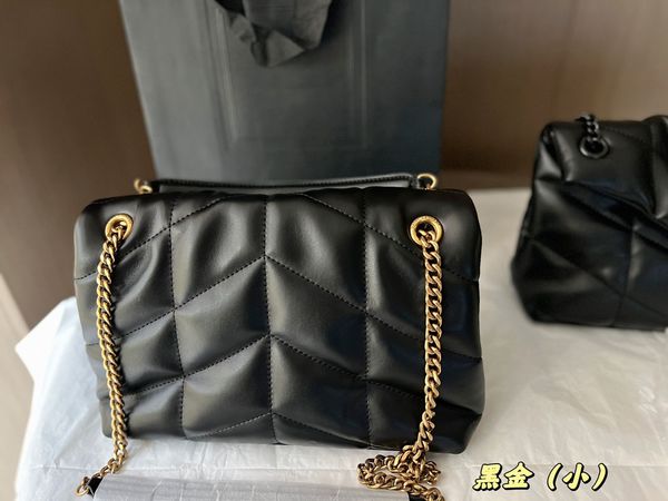 23ss luxury designer women shoulder bags fashion three colors soft leather handbags clutch purse cross body messenger bag
23ss luxury designer women shoulder bags fashion three colors soft leather handbags clutch purse cross body messenger bag