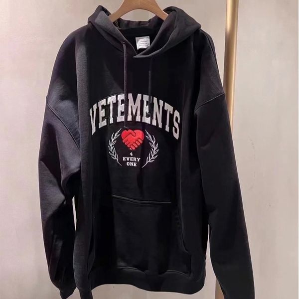 men's hoodies sweatshirts autumn winter cotton letters embroidery men women allmatch outdoor hooded 230303, Black
men's hoodies sweatshirts autumn winter cotton letters embroidery men women allmatch outdoor hooded 230303, Black